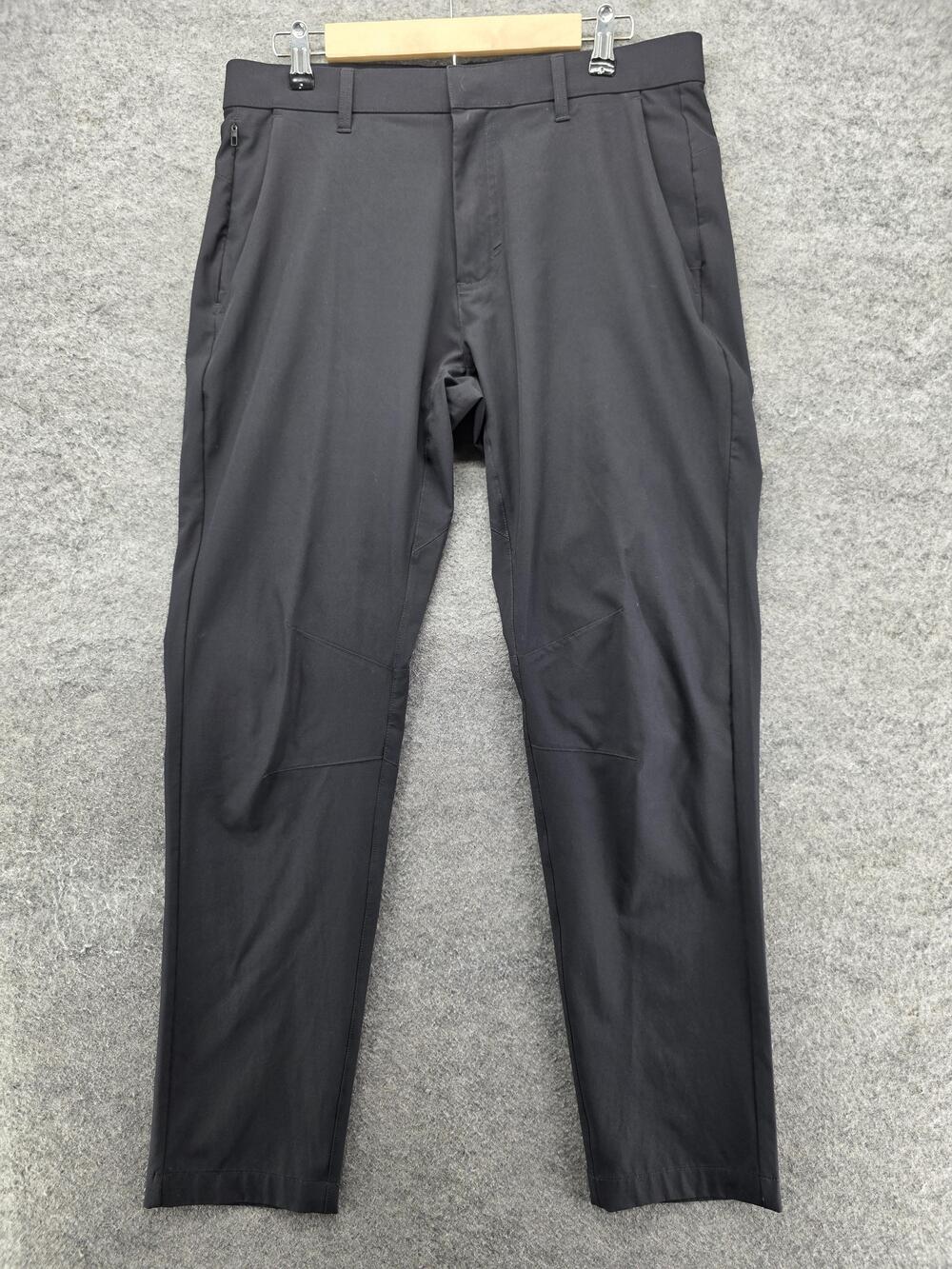 Fabletics Pants Mens 32 Black Khakis Woven Stretch Pockets Travel Slim Tapered